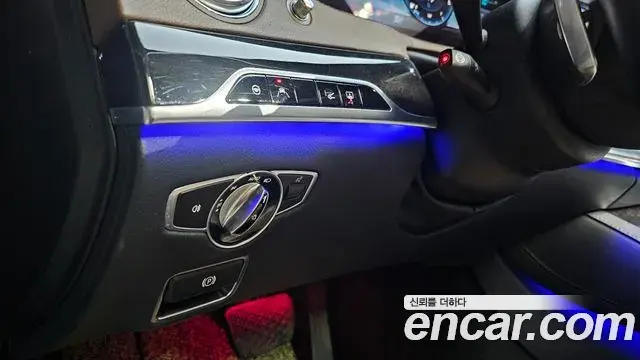 Mercedes-Benz S-Class 2018 — Фото 17/20