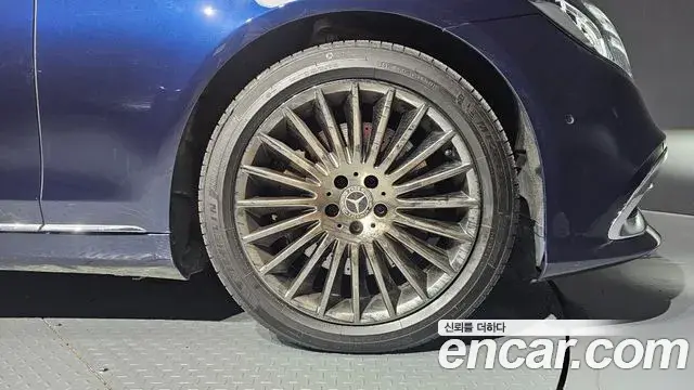 Mercedes-Benz S-Class 2018 — Şəkil 10/39