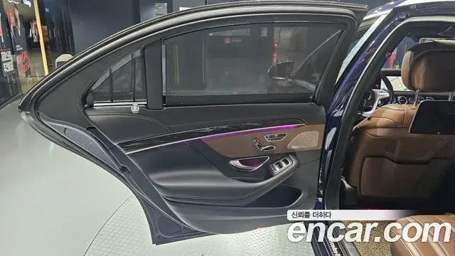 Mercedes-Benz S-Class 2018 — Şəkil 30/39