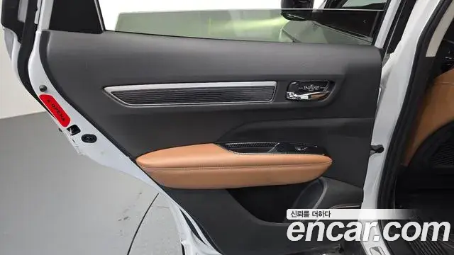 Renault Samsung QM6 2022 — ფოტო 22/32