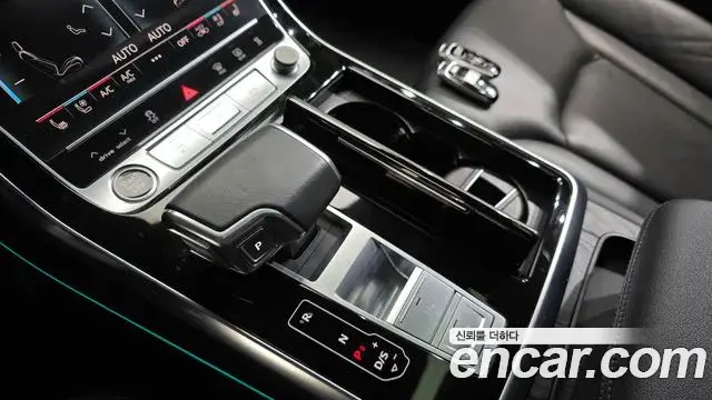 Audi Q7 2022 — Фото 9/20