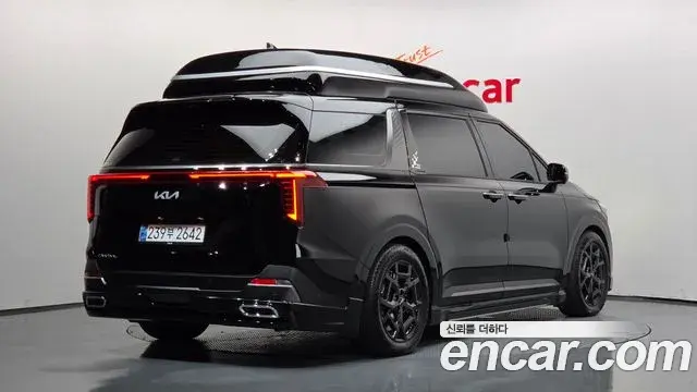 Kia Carnival 2025 — Фото 2/20