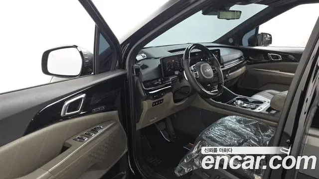 Kia Carnival 2025 — Фото 10/20