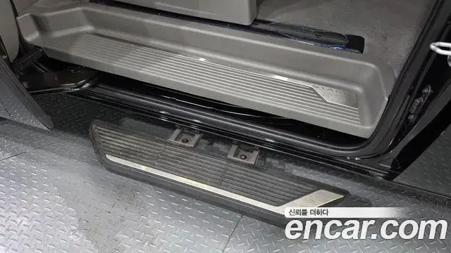 Hyundai Staria 2025 — Фото 19/20