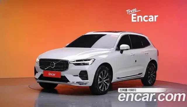 Volvo XC60 2024 — Фото 1/20