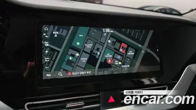 Kia Niro 2021 — Фото 18/20