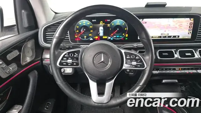 Mercedes-Benz GLE-Class 2023 — Фото 13/20