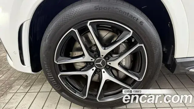 Mercedes-Benz GLE-Class 2023 — Фото 4/20