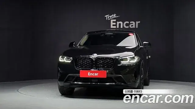 BMW X4 2025 — Фото 3/20