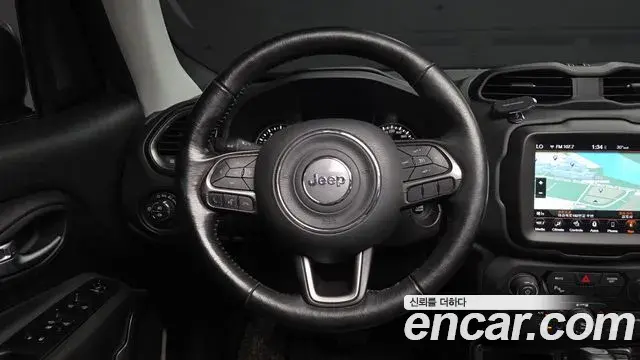 Jeep Renegade 2020 — Фото 13/20