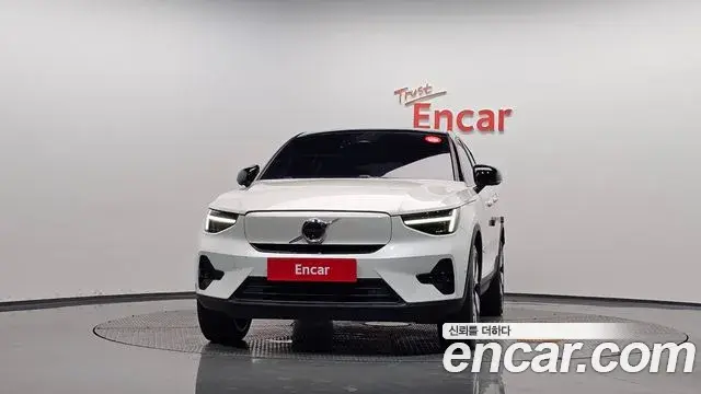 Volvo C40 Recharge 2022 — ფოტო 1/35