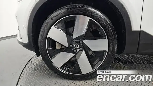 Volvo C40 Recharge 2022 — ფოტო 5/35