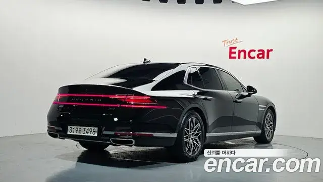 Genesis G90 2022 — Фото 2/20