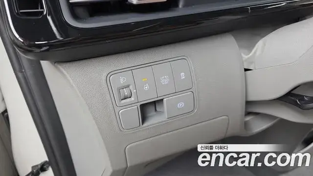 Hyundai Staria 2024 — Фото 20/20