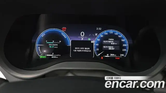 Toyota Sienna 2025 — ფოტო 27/38