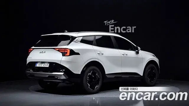 Kia Sportage 2025 — Фото 2/20