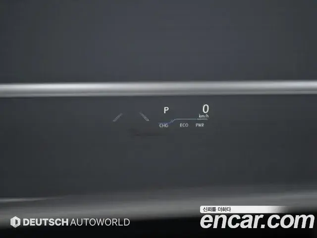 Lexus ES300h 2019 — Photo 17/20