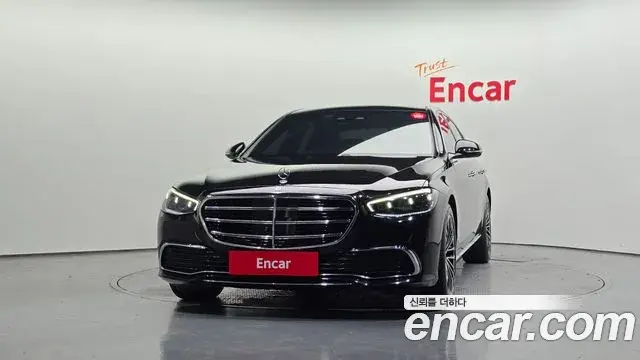 Mercedes-Benz S-Class 2023 — ფოტო 6/20