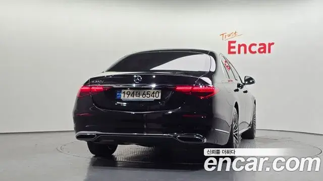 Mercedes-Benz S-Class 2023 — ფოტო 1/20