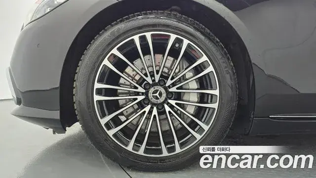 Mercedes-Benz S-Class 2023 — ფოტო 9/20