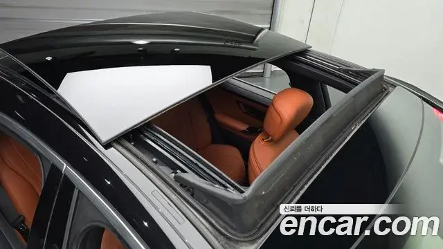 Mercedes-Benz S-Class 2023 — ფოტო 5/20