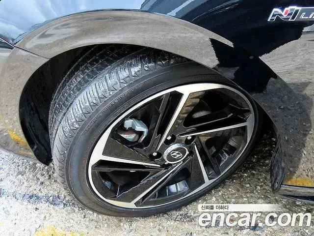 Hyundai Avante 2020 — Фото 19/20