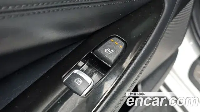 Kia K8 2021 — Photo 8/33