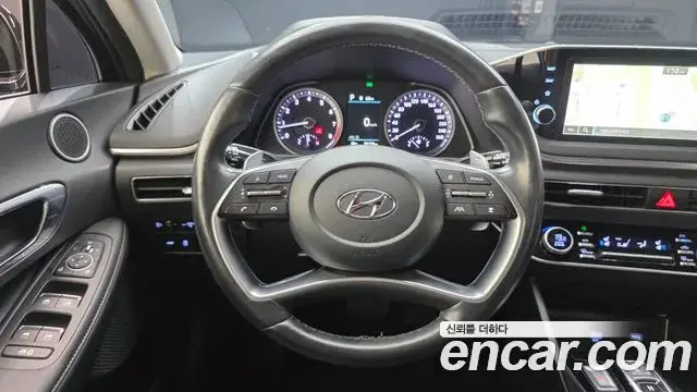 Hyundai Sonata 2022 — Фото 11/20