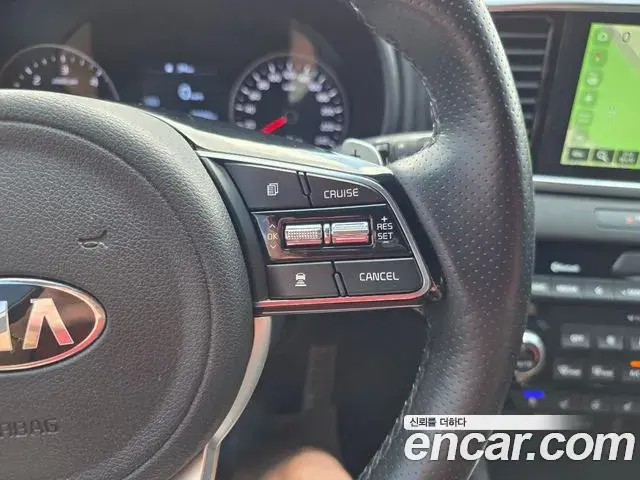 Kia Sportage The Bold 2019 — Фото 11/20