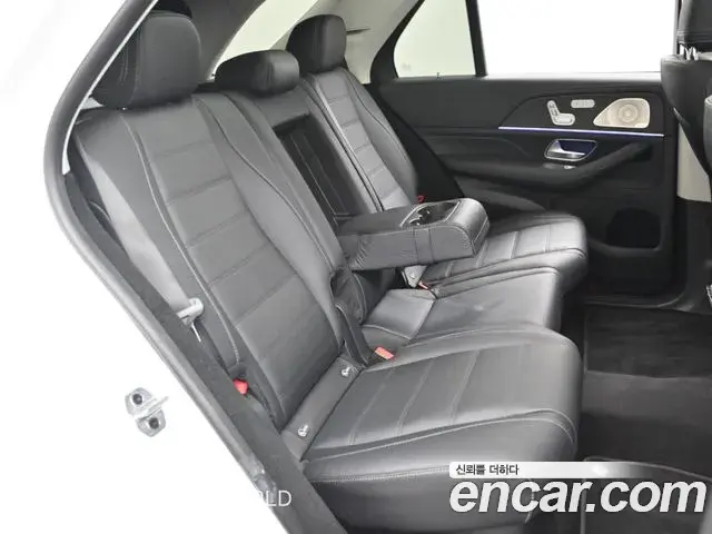 Mercedes-Benz GLE-Class 2024 — Фото 11/20