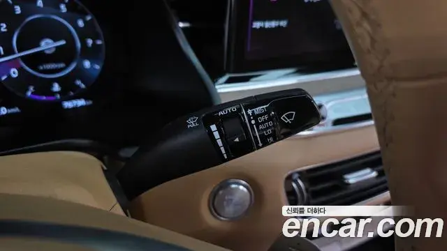 Kia The K9 2022 — Photo 28/42