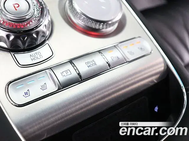 Genesis G90 2022 — Photo 9/20