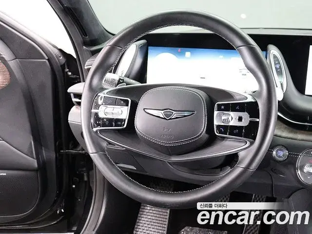 Genesis G90 2022 — Photo 15/20