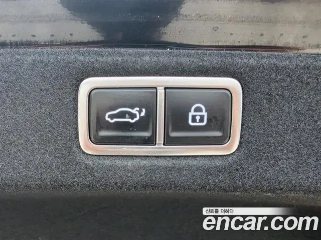 Hyundai Grandeur 2024 — Фото 17/20