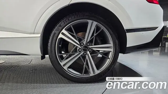 Genesis GV80 Coupe 2024 — Şəkil 17/33