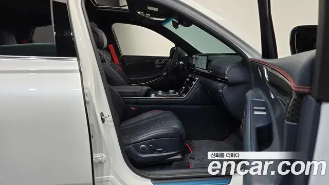 Genesis GV80 Coupe 2024 — Şəkil 18/33