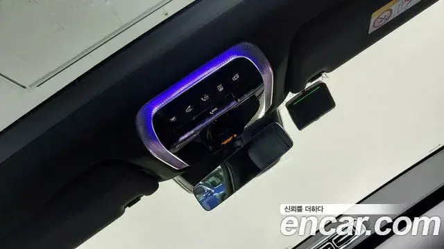 Mercedes-Benz S-Class 2025 — Фото 17/18