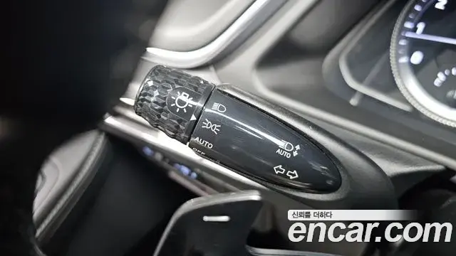 Hyundai Sonata 2019 — Фото 17/20