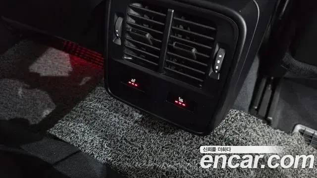Porsche Taycan 2021 — Şəkil 20/20