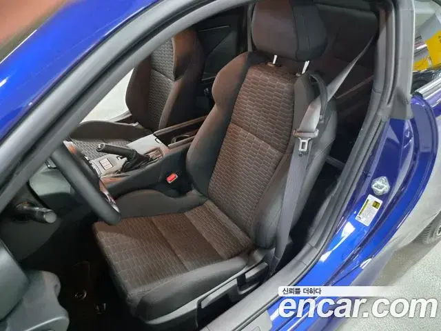 Toyota GR86 2026 — Şəkil 14/16