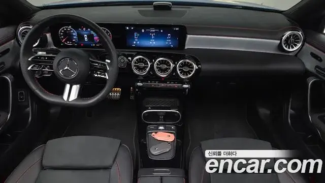 Mercedes-Benz CLA-Class 2024 — Фото 7/20