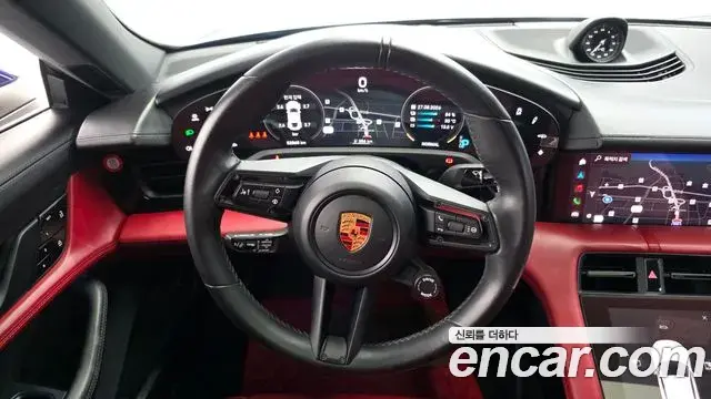 Porsche Taycan 2021 — Photo 36/41