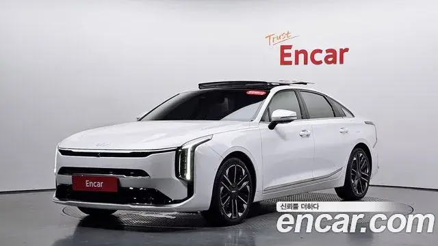 Kia K8 2025 — Şəkil 11/46