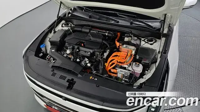 Kia K8 2025 — Şəkil 36/46