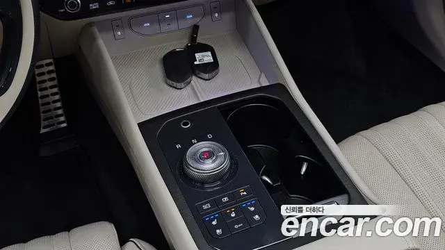 Kia K8 2025 — Şəkil 10/46