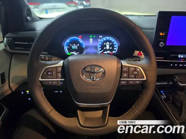 Toyota Sienna 2025 — ფოტო 5/20