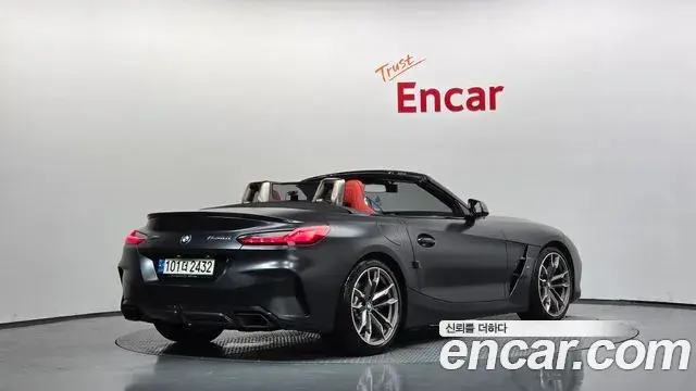 BMW Z4 2019 — Photo 2/20