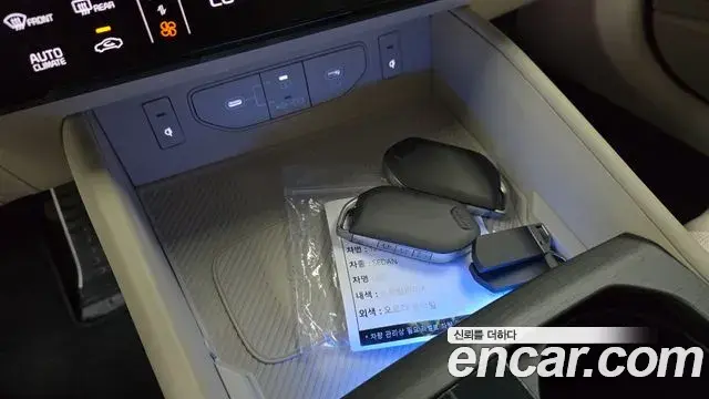 Kia K8 2024 — Şəkil 37/41