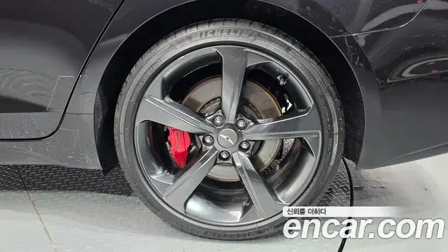 Genesis G70 2019 — Şəkil 17/30