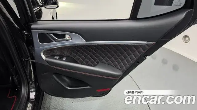 Genesis G70 2019 — Şəkil 1/30